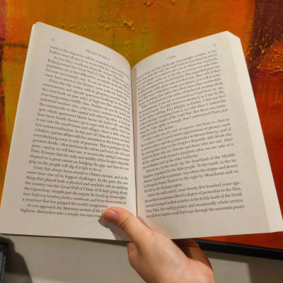 Sách - The Age of Walls: How Barriers Between Nations Are Changing Our World by Tim Marshall - Nonfiction/ Politics/ History