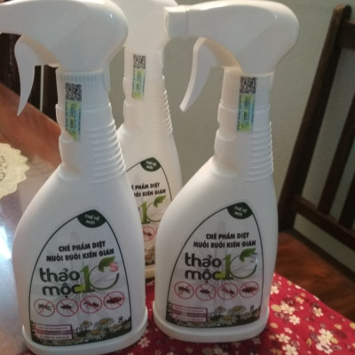 Diệt Côn Trùng Gián, Kiến, Kiến Ba Khoang, Muỗi, Ruồi, Mối, Mọt 100% Sinh Học Thảo Mộc 10s Hương Sả Chanh Chai Xịt 500ml An Toàn Cho Sức Khỏe Em Bé Và Người Già, Đã Được Bộ Y Tế Cho Phép Lưu Hành