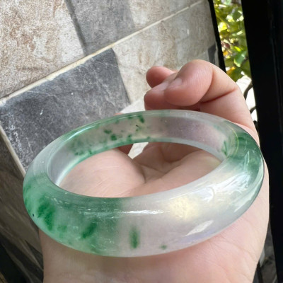 Vòng Tay Nữ Bản Hẹ Đá Mã Não DuLong Trắng Xanh Rong Biển Trong Bóng Đẹp Ni 53mm Cao 13mm Dầy 8mm Nữ 50kg - 55kg đeo Món quà tặng Nữ đeo tay xinh rẻ đẹp ý nghĩa ạ