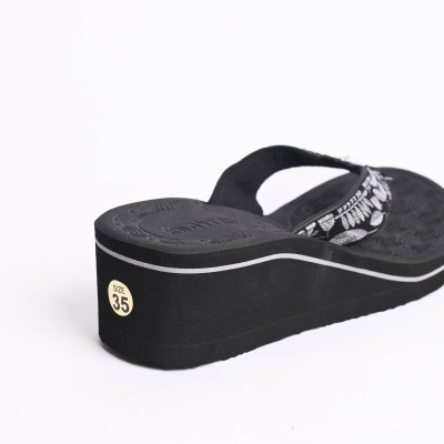 Dép quai kẹp Bitis nữ đế 5cm