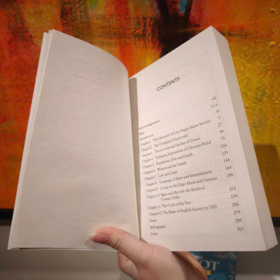 Sách - A Brief History of Life in the Middle Ages by Martyn Whittock - History /Nonfiction/ Medieval History in English