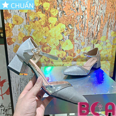 Giày công sở nữ 4p RO552 ROSATA tại BCASHOP thể hiện sự thanh lịch và sang trọng lại rất thoải mái khi mang