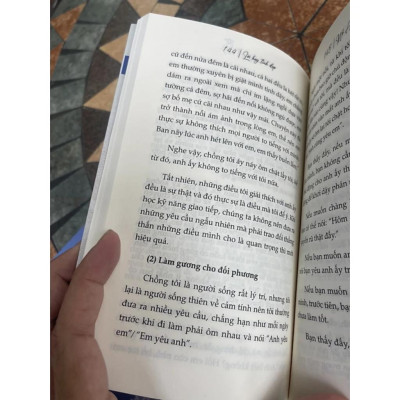 Sách - Lời Hay Tình Đẹp - Để Cuộc Hôn Nhân Của Bạn Không Trở Thành Nấm Mồ Của Tình Yêu
