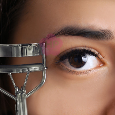 Bấm Cong Mi Thân Thép Không Gỉ Kai (03 Màu)