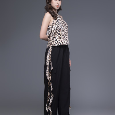 Quần nữ xen lụa đen túi hộp rút ống LM112412