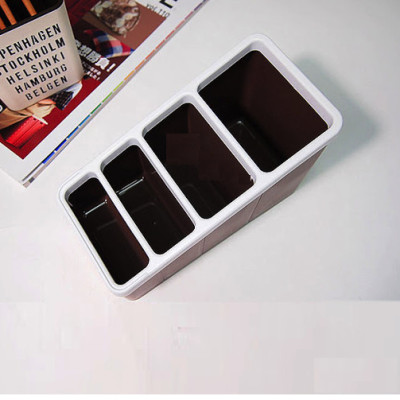 Khay đựng điều khiển/ remote 4 ngăn đa năng Nhật Bản - Màu nâu