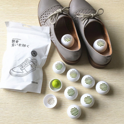 Combo bịch 6 viên thơm khử mùi giày , mùi quần áo ,hút ẩm nấm mốc khử khuẩn vô cùng tiện lợi 
