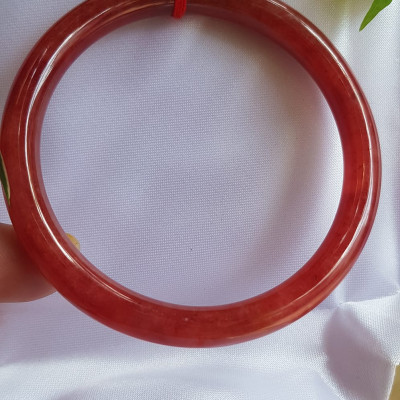 Vòng Cẩm Thạch Đỏ đẹp 58mm x chột 7mm màu đỏ đậm bóng là màu chiến thắng chuẩn hợp nữ mạng hỏa mạng thổ 55kg - 68kg đeo đẹp tay may mắn tốt sức khỏe công việc rực rỡ tài lộc ạ