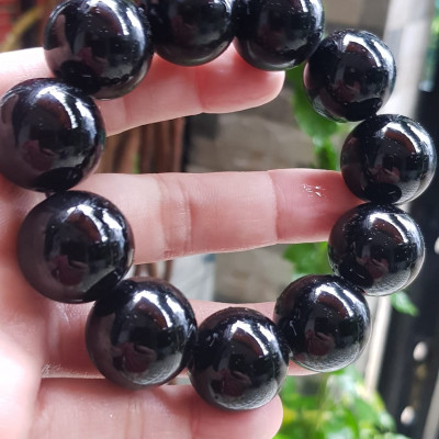Vòng Tay May Mắn Nam Đá Mã Não Đen Đậm Đẹp size lớn 20mm Vòng chuẩn hợp các Anh mạng Thuỷ , mệnh Mộc ạ