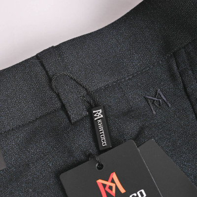 Quần tây nam Khatoco màu đen xám