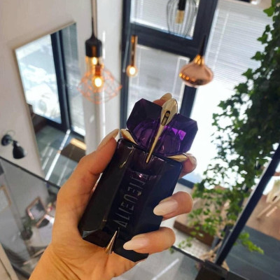 Nước Hoa Nữ Thierry Mugler Alien Eau De Parfum 90ml