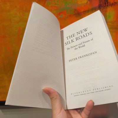 Sách - The New Silk Roads by Peter Frankopan - History/ Nonfiction in English