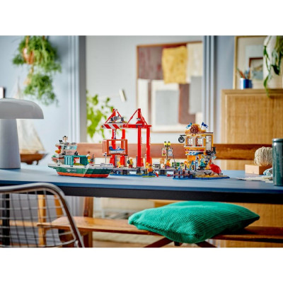 LEGO CITY 60422 Đồ Chơi Lắp Ráp Hệ Thống Cảng Biển Và Tàu Chở Hàng (1226 chi tiết)