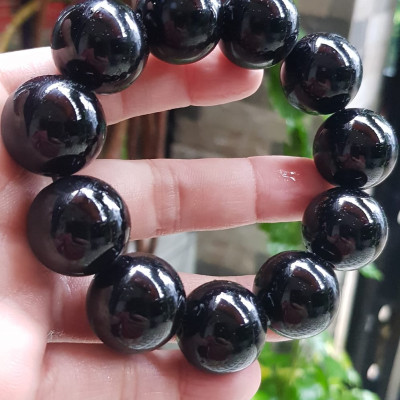 Vòng Tay May Mắn Nam Đá Mã Não Đen Đậm Đẹp size lớn 20mm Vòng chuẩn hợp các Anh mạng Thuỷ , mệnh Mộc ạ