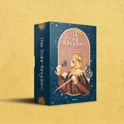 Sách - Boxset The Solar Kingdom Việt Hóa (Bộ Bài + Sách Hướng Dẫn) - Bản Đặc Biệt - Tặng Kèm Random Mẫu Lót Chuột + Lót Ly Gỗ Ép + Túi Nhung Mềm Cao Cấp
