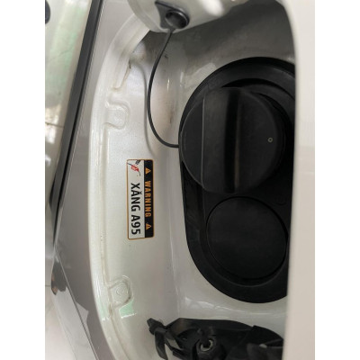 Tem Nhựa Dán Cảnh Báo Đổ Dầu Diesel - Đổ Xăng Cho Xe ôTô, An Toàn, Tiện Dụng Khi Đổ Xăng, Tránh Nhầm Lẫn. TakyHome 9100