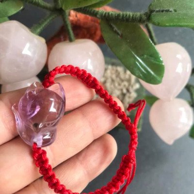 VÒNG TAY HANDMADE HỒ LY MAY MẮN TÀI LỘC VỀ TÌNH DUYÊN CÔNG DANH ĐÁ THẠCH ANH TÍM TỰ NHIÊN DÂY ĐỎ HỢP NỮ MỆNH HỎA MỆNH THỔ Ạ