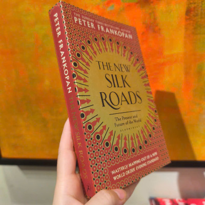 Sách - The New Silk Roads by Peter Frankopan - History/ Nonfiction in English