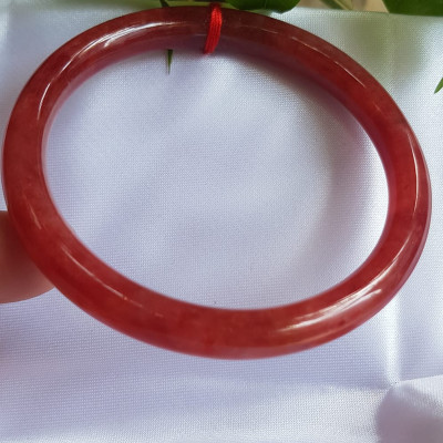 Vòng Cẩm Thạch Đỏ đẹp 58mm x chột 7mm màu đỏ đậm bóng là màu chiến thắng chuẩn hợp nữ mạng hỏa mạng thổ 55kg - 68kg đeo đẹp tay may mắn tốt sức khỏe công việc rực rỡ tài lộc ạ